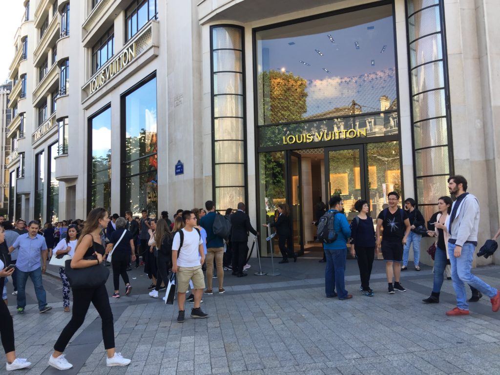 American in Paris- Walking off the Jet Lag- Hello I'm 50ish