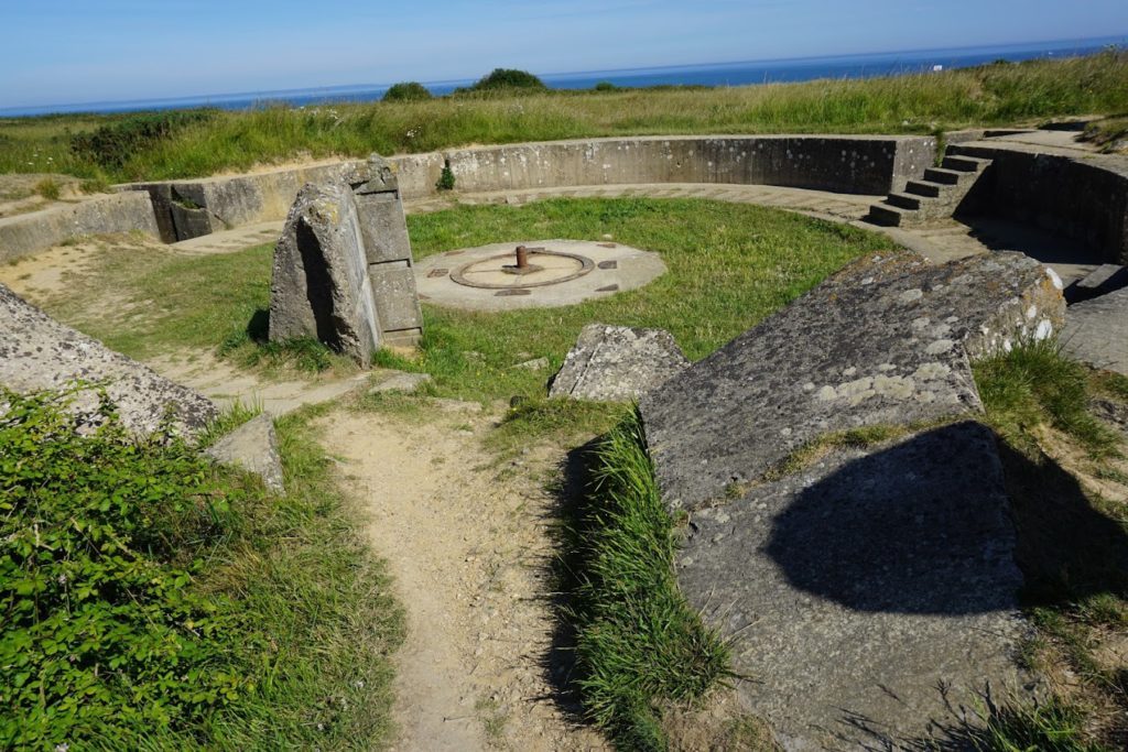 Seine River Cruise: Normandy Beach-Hello I'm 50ish