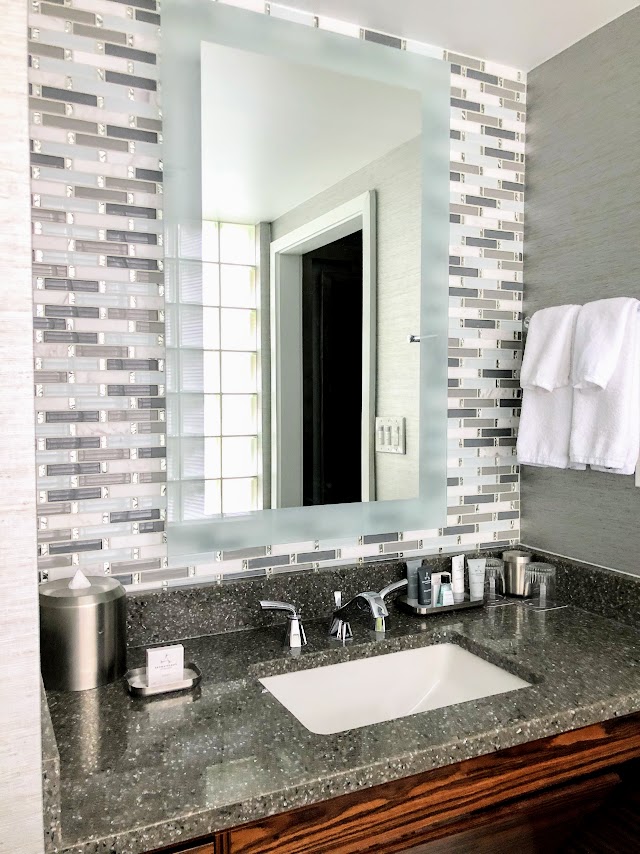 San Francisco JW Marriott bathroom