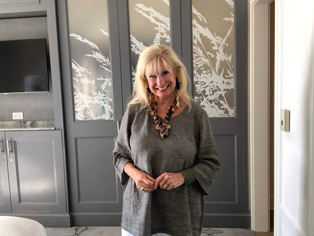 Robin is wearing JJill style and Love Thy Jewelry-Hello I'm 50ish