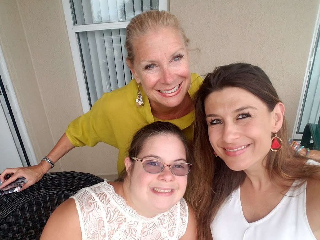 Close look of Robin's eyelashes and Lisa's wearing extensions