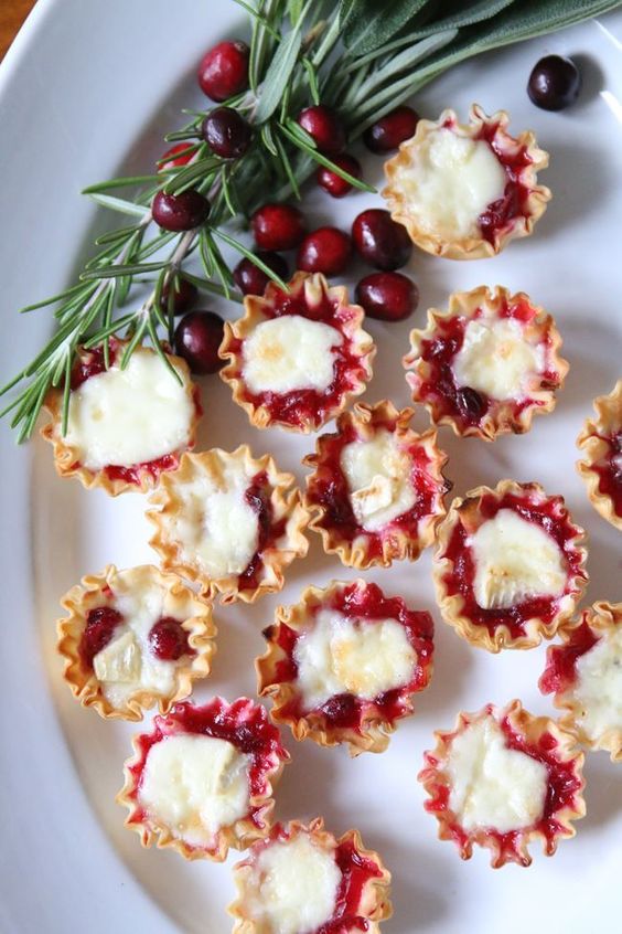 Cranberry Brie Bites