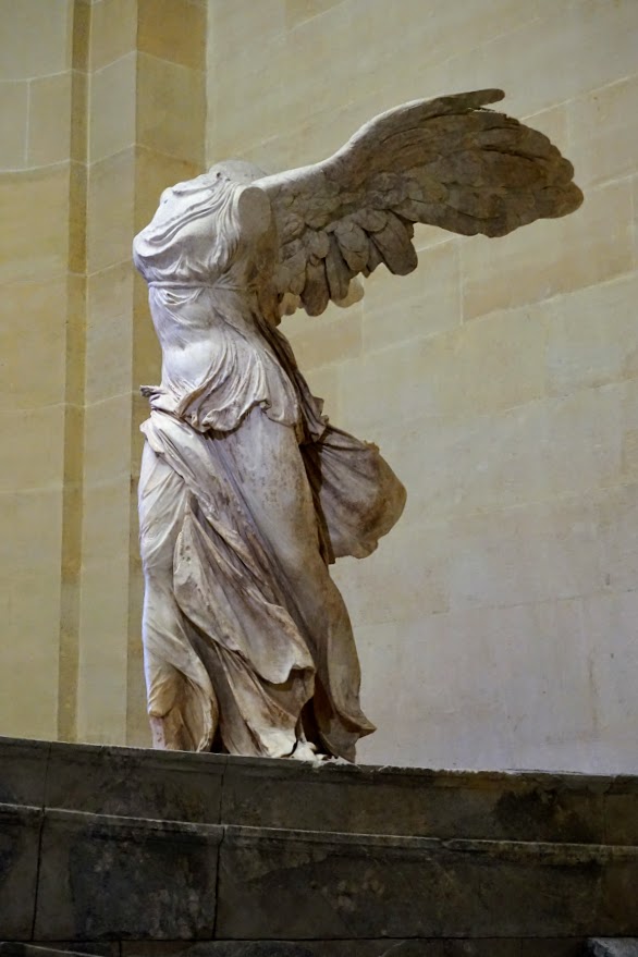  Victoire de Samothrace (Winged Victory)