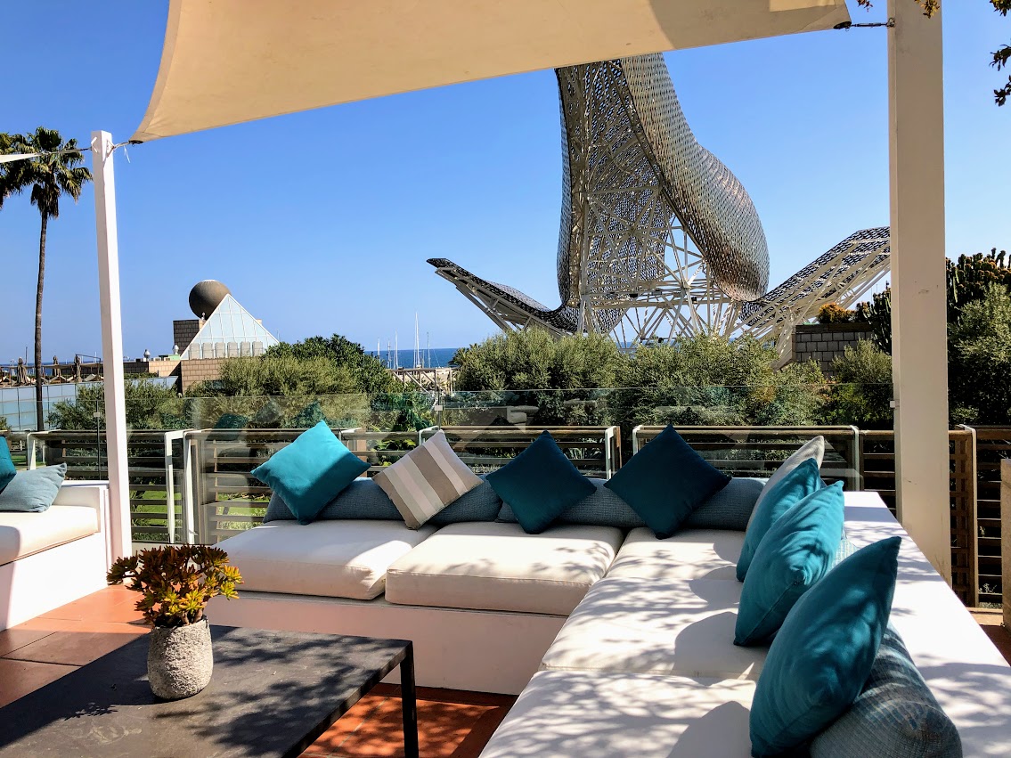 Hotel Arts Barcelona Pool Area