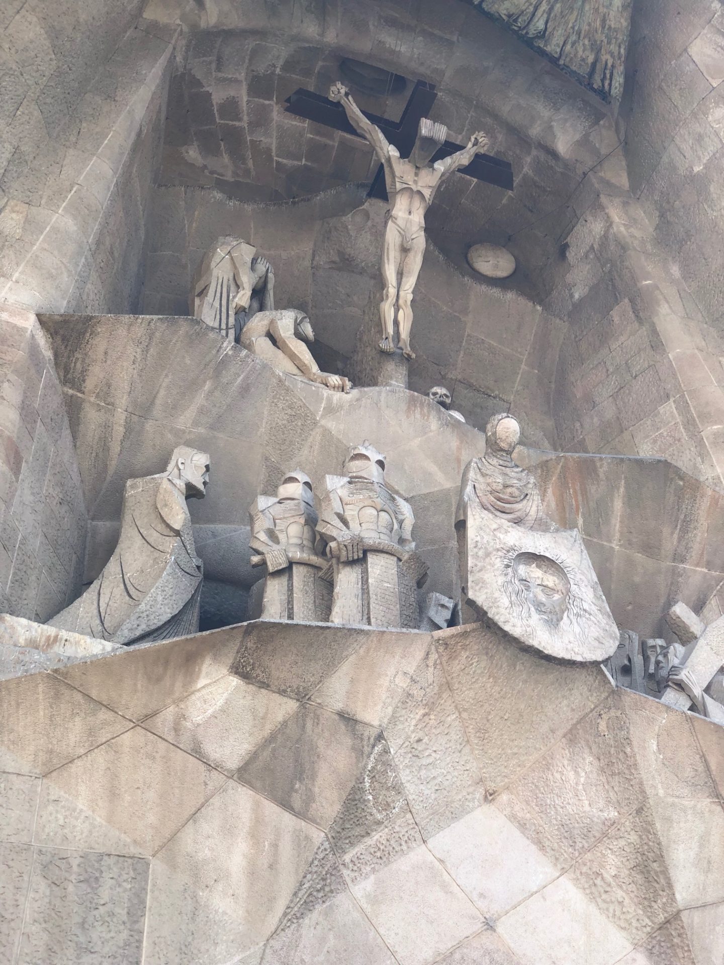La Sagrada Familia Passion facade