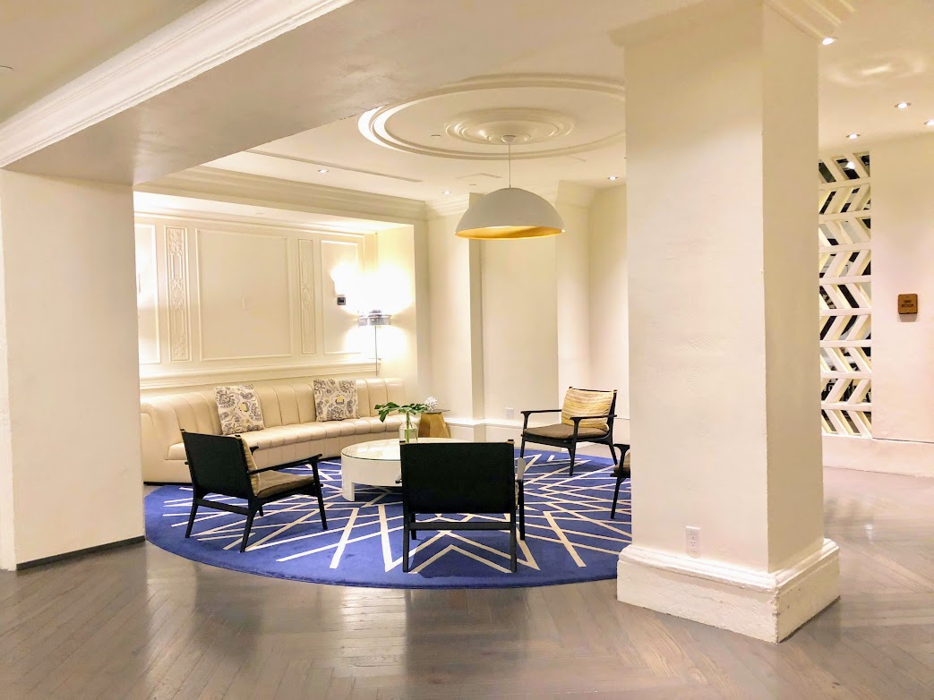 Upper Lobby- Hotel Colonnade