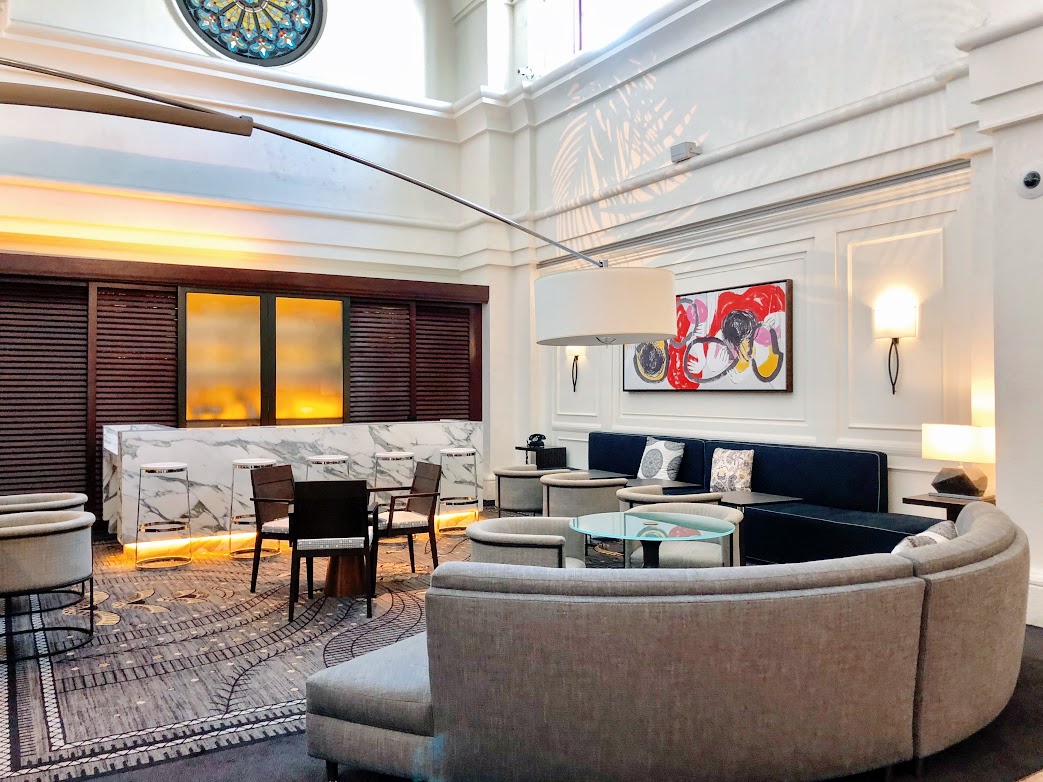 Upper bar- Hotel Colonnade