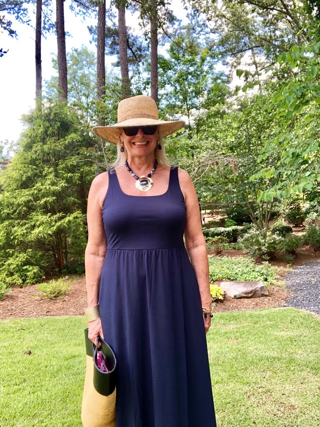 I wore this comfortable Esenada Maxi dress for my flight out to California