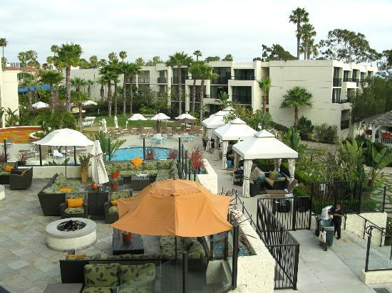 Outdoor Seating near the pool at the Newport Beach Marriott Hotel & Spa