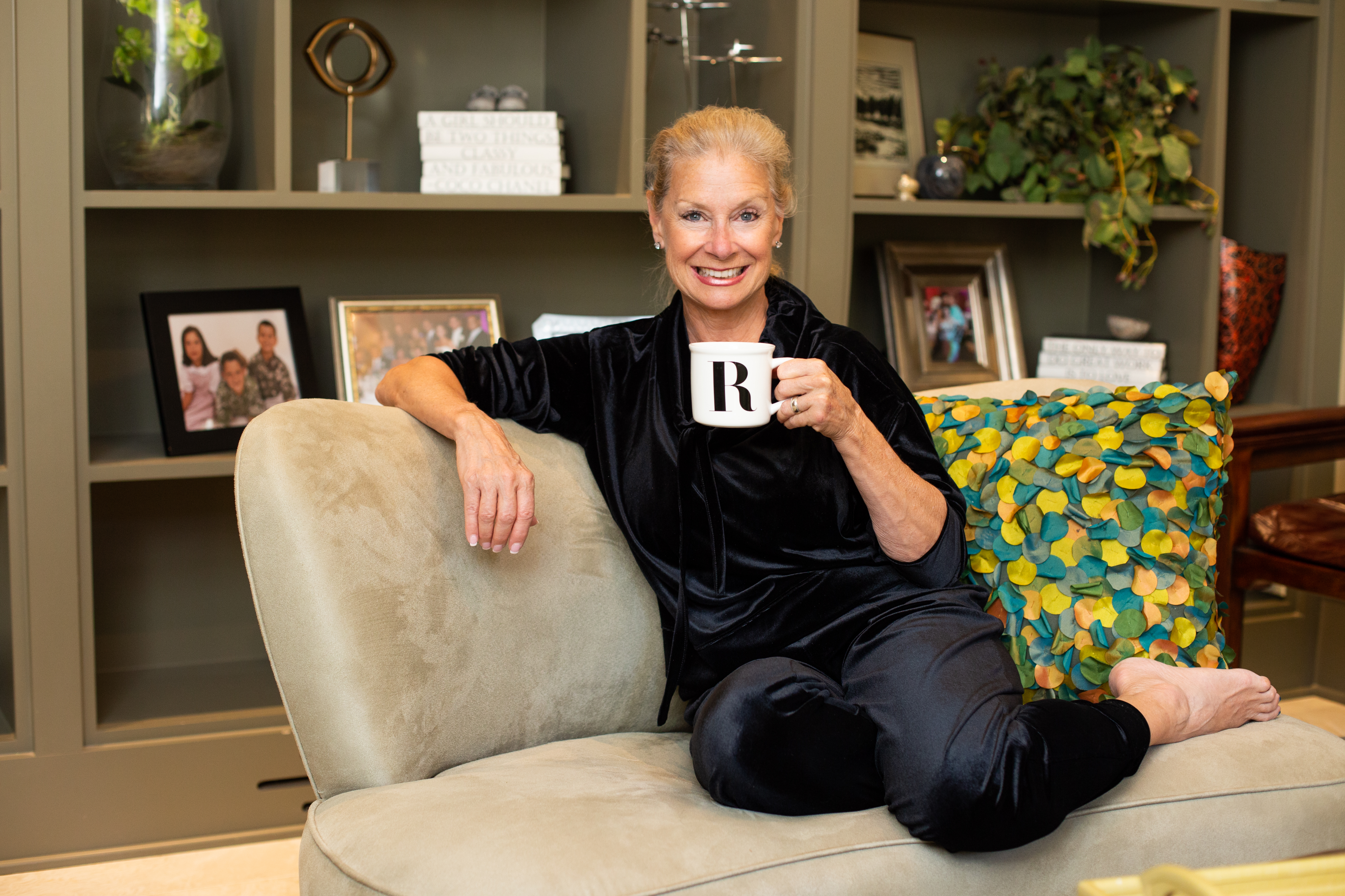 Decorate Your Home for the Holidays in Cozy Fashion with Peach!