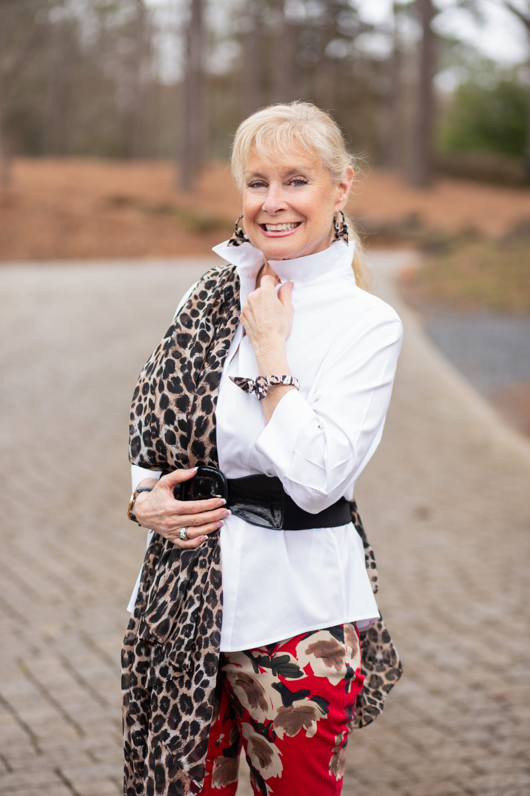 Shopping my Closet for Valentine’s Day| Link Up Party