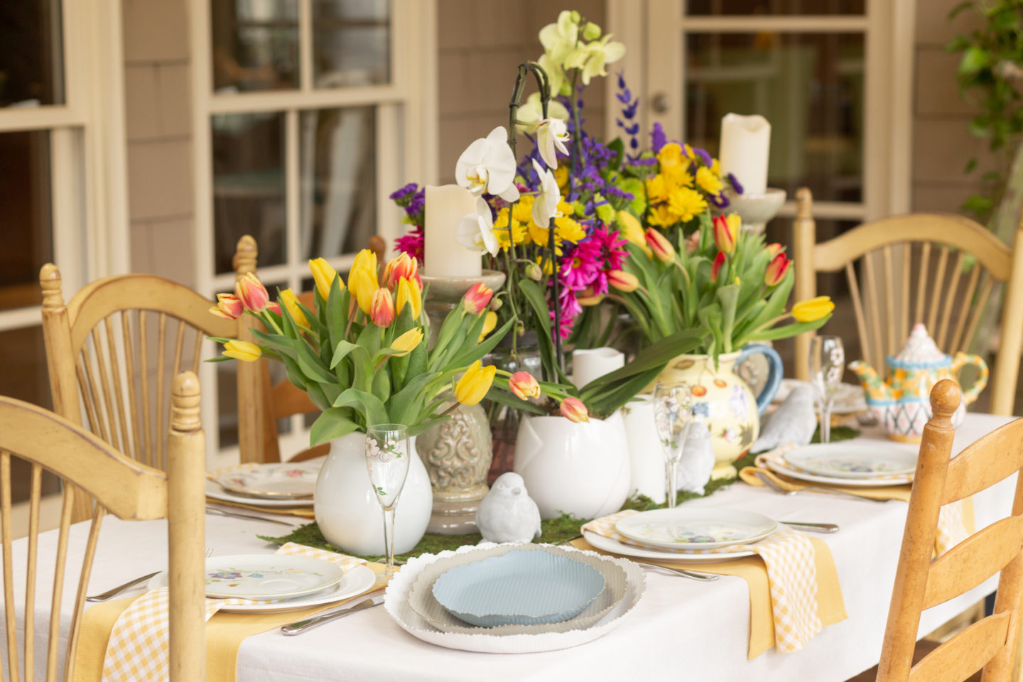 A Spring Table with Mudpie and vintage china