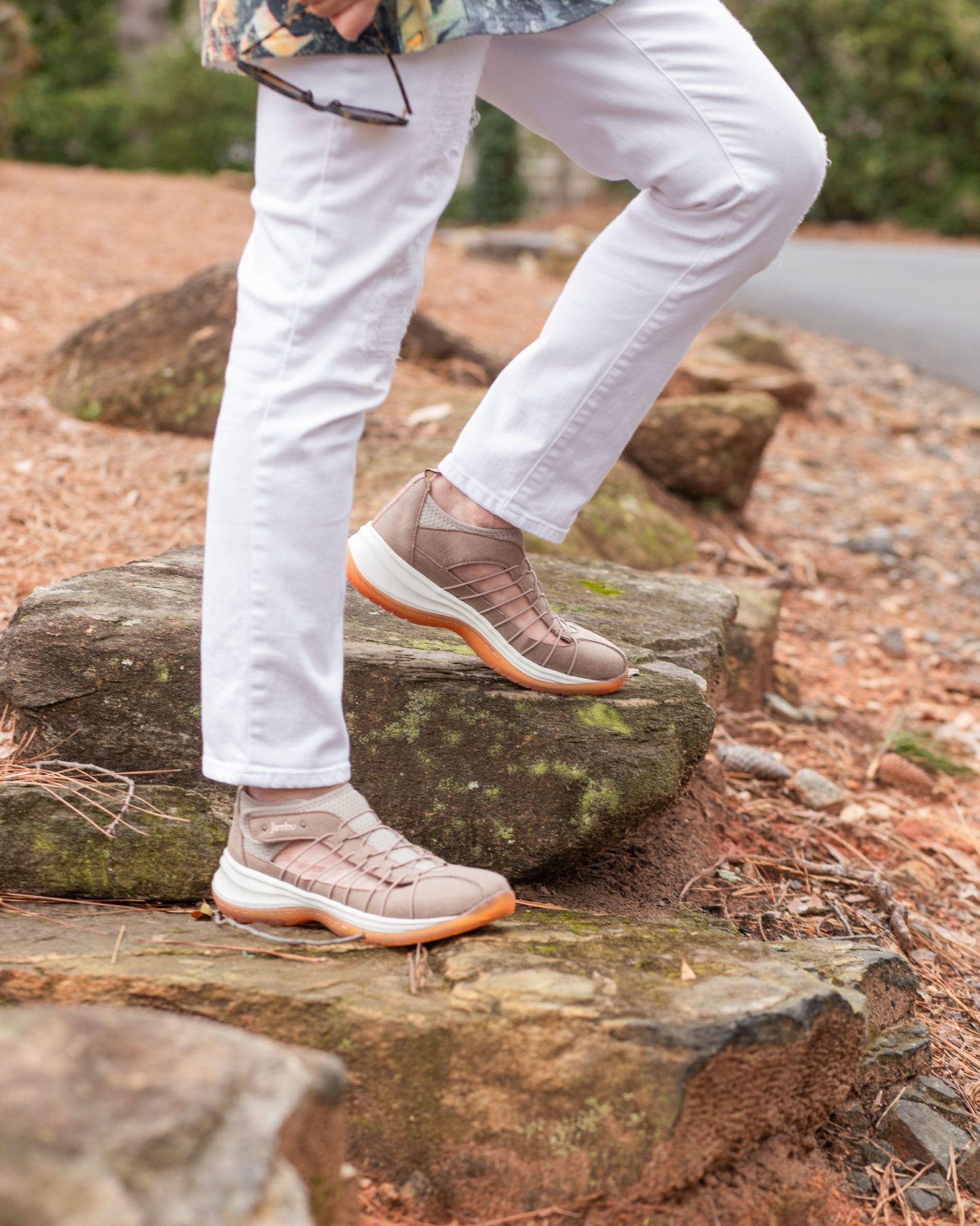 Free Spirit Encore Shoe by Jambu have the APMA Seal of Acceptance for promoting good foot health.