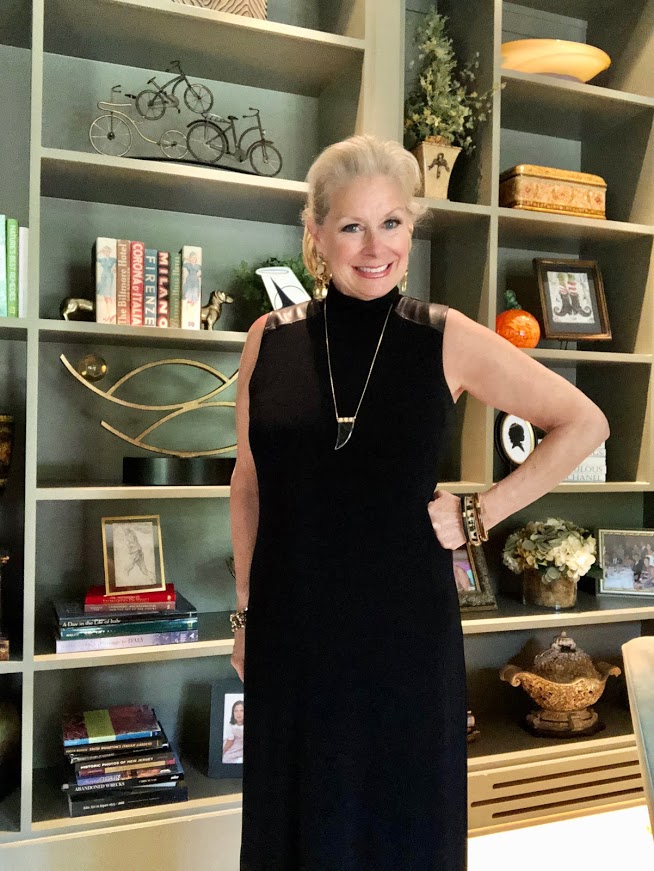 A Unique Mother's Day Necklace is a monocle