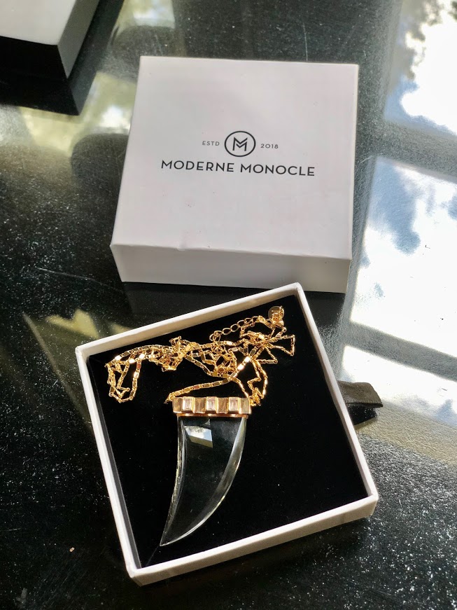 Moderne Monocle necklace
