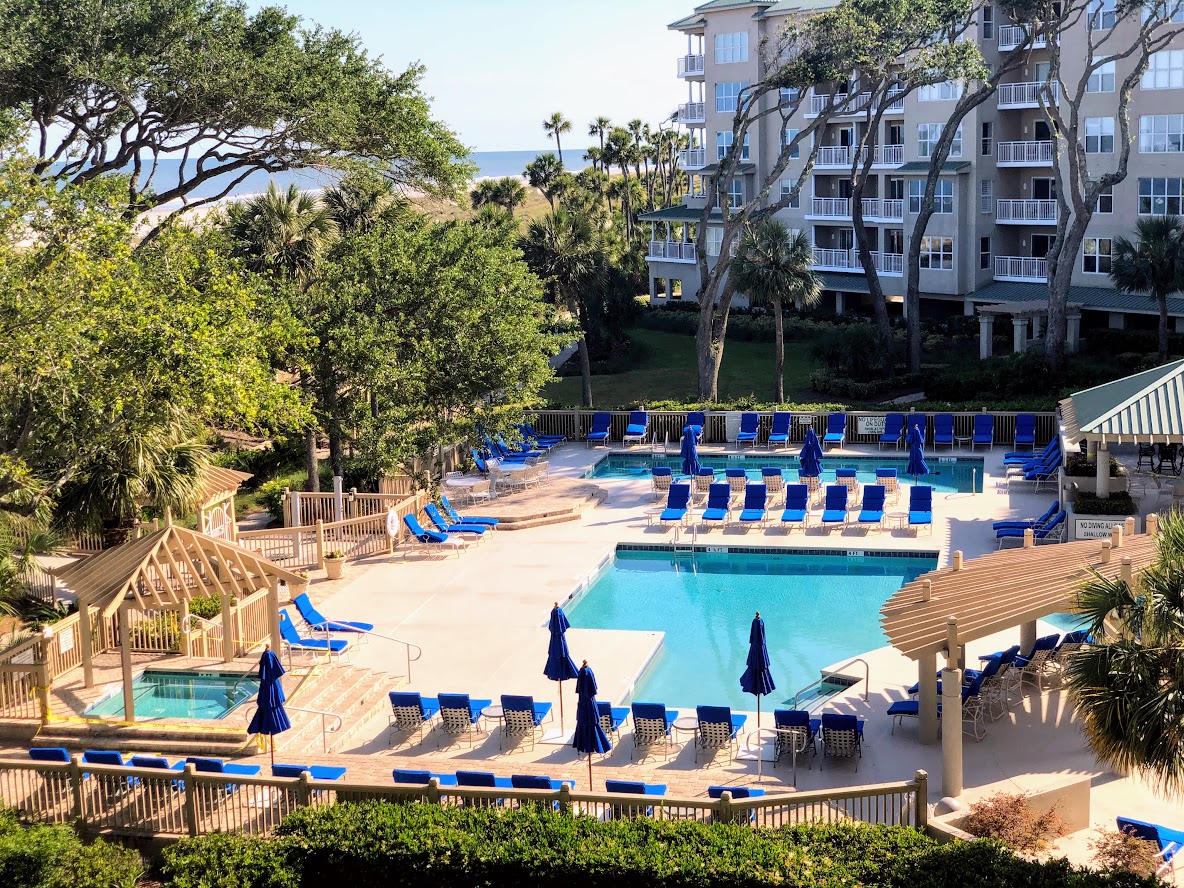 Side view from our condo over looking the pool area in Hilton head.