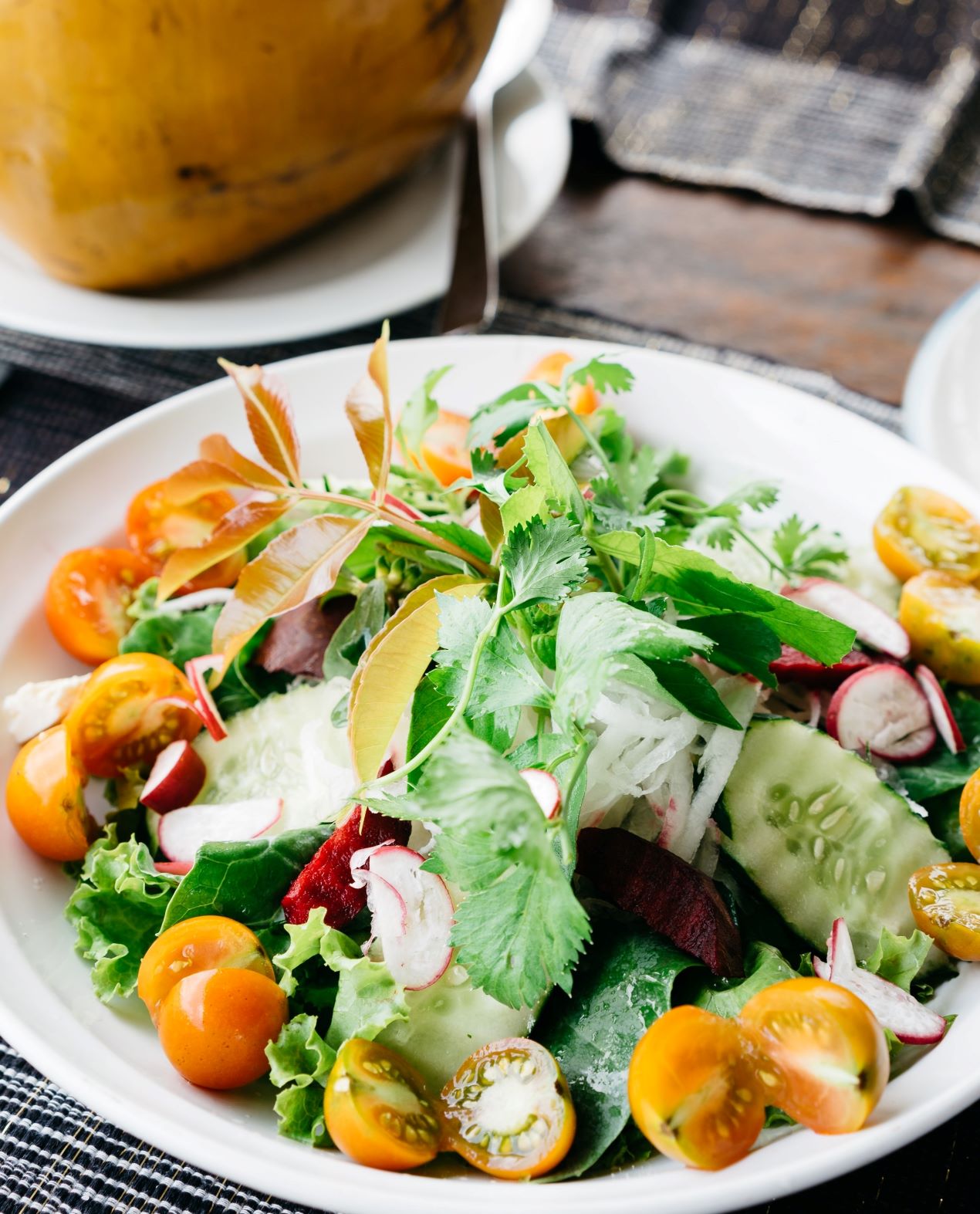  A simple salad was perfect to have with the pasta.