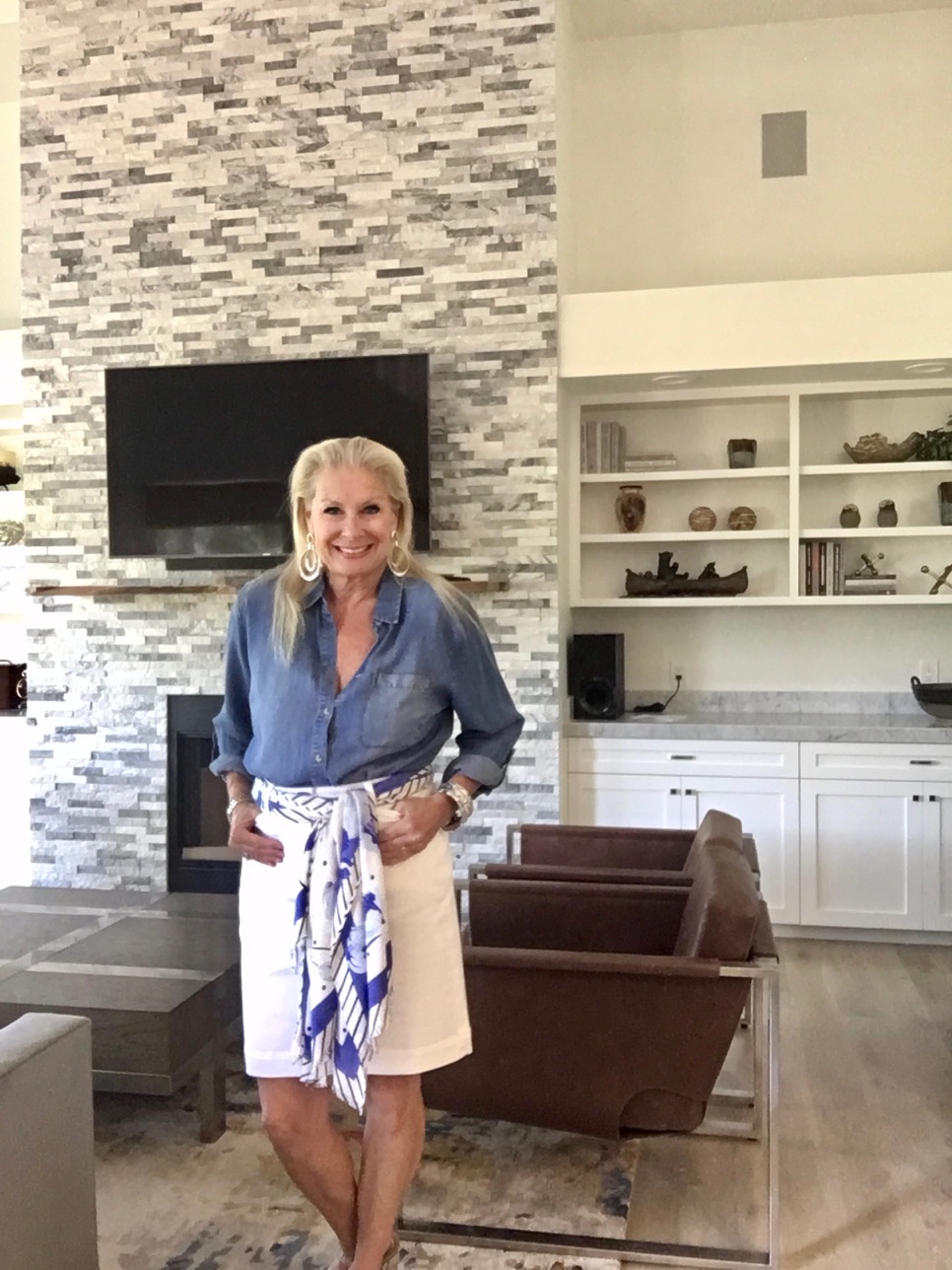 The denim white skirt is a staple in my closet and it should be in yours too.