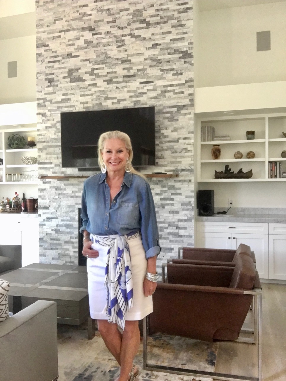 I grabbed this oblong scarf that was also on sale at the Talbots Outlet but you can grab any colorful scarf for your belt.