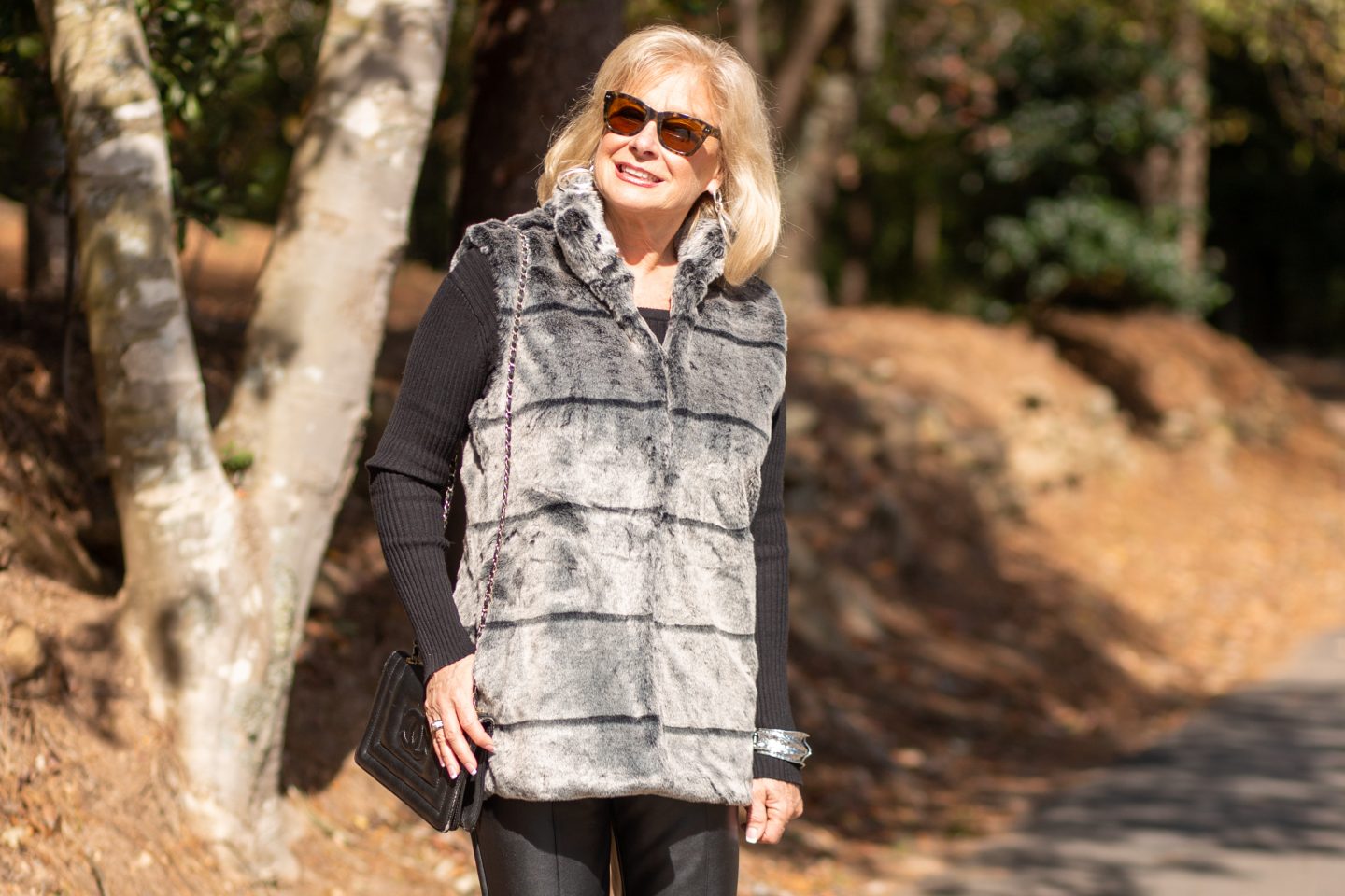 I have always wanted a pair of faux leather pants and these Hayden Pants fit me so well. I am a little hesitant about adding faux leather leggings to my wardrobe because I have so many black leggings.