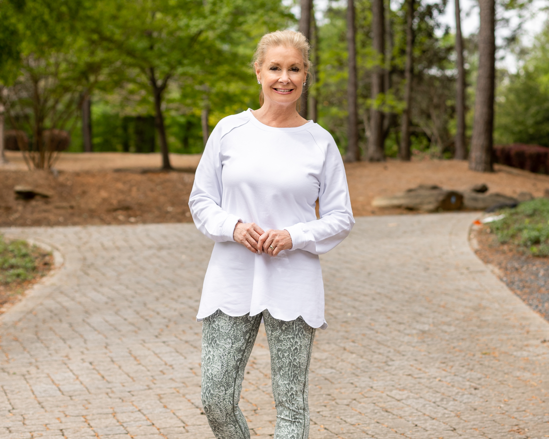 Peach’s Athleisure for Cooler and Hot Weather Outdoor Fitness