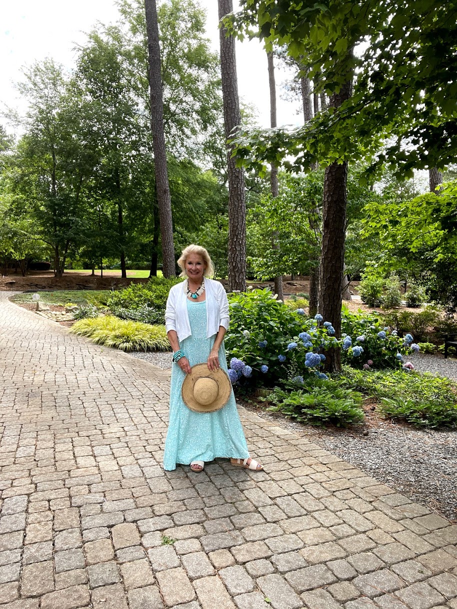 How I Styled the Nea Maxi Dress for My Trip to Florida