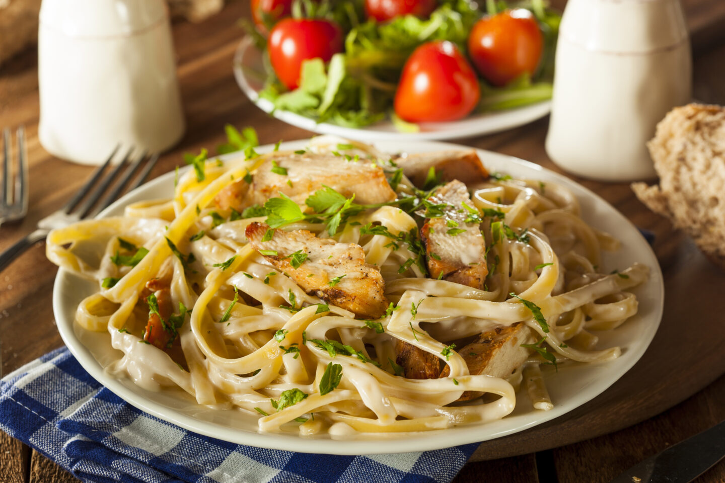 Homemade Fettuccine Aflredo Pasta with Chicken