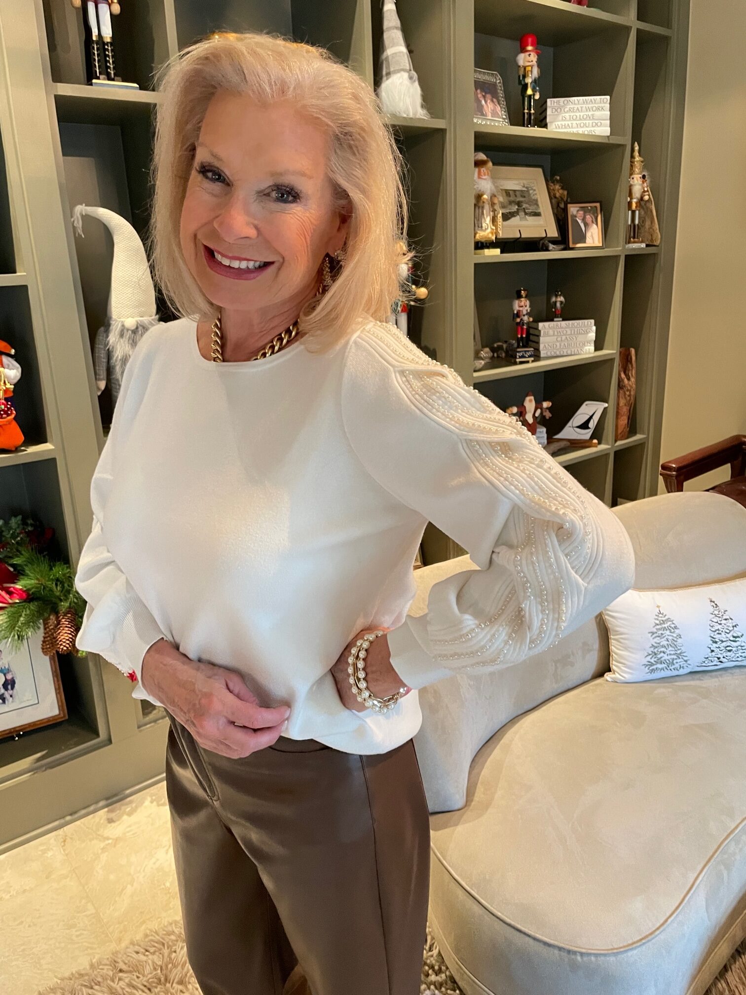 Holiday Fashion: The PearlFect Sweater