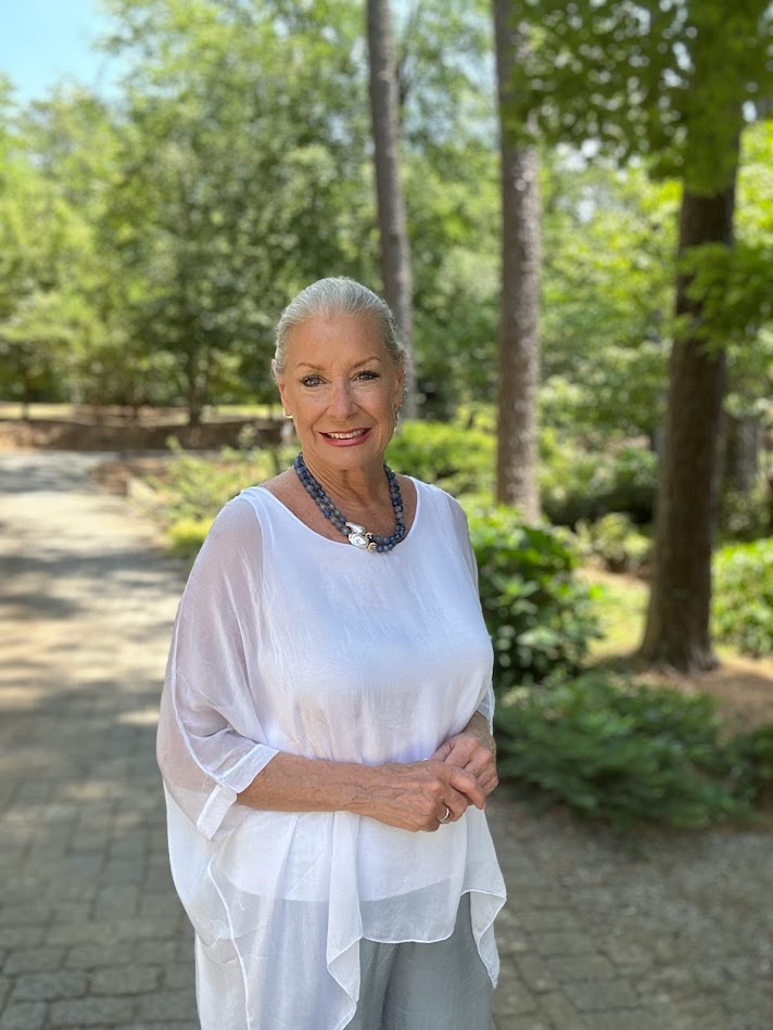 7 Innovative Ways to Style Jewelry with Your Birthstone