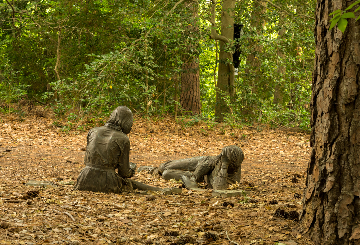  Statues called Spring by J Seward Johnson on William and Mary College campus
